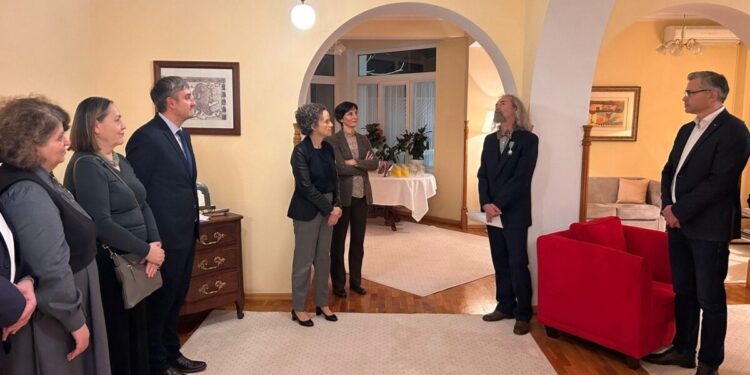 Emilian Galaicu-Păun, primul moldovean decorat cu Ordinul Artelor și Literelor al Franței