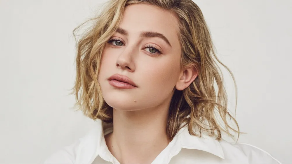 Lili Reinhart, mărturisiri sincere despre depresie și PMDD