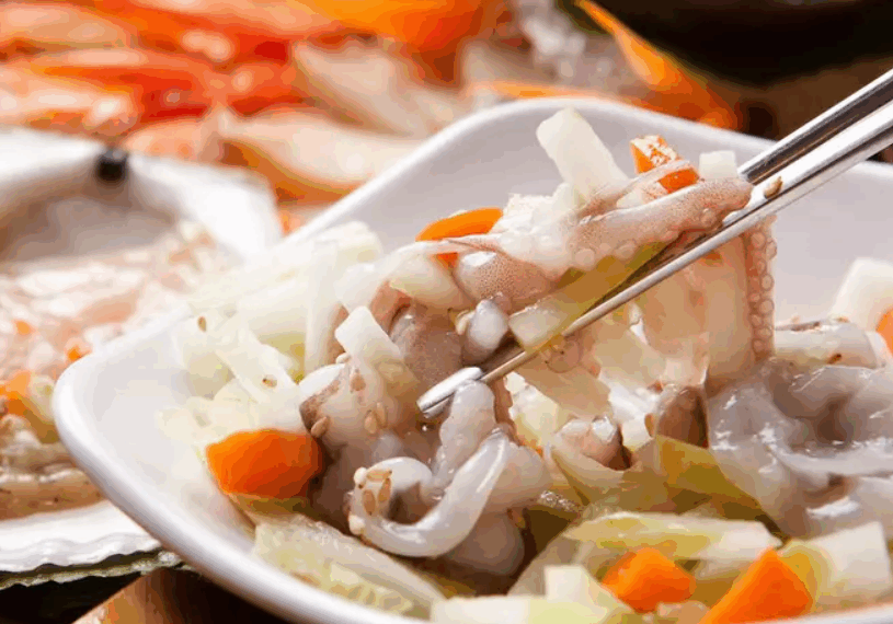 Cele mai ciudate mâncăruri din lume: curajul la farfurie