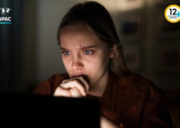 Psihologul chatului 12Plus recomandă: Învață să recunoști și să te aperi de violența digitală