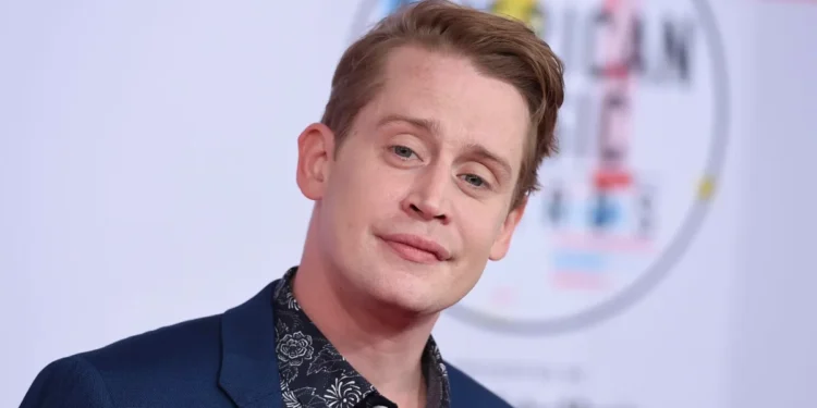 Macaulay Culkin amintește fanilor numele său legal și gluma din spatele lui