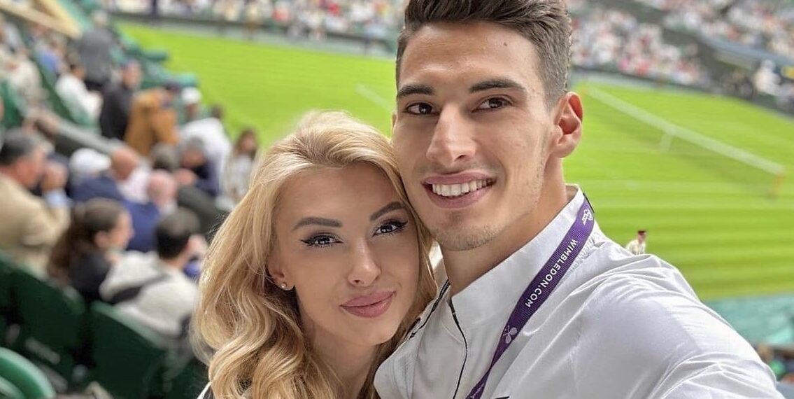 Andreea Bălan și Victor Cornea și-au anunțat data nunții