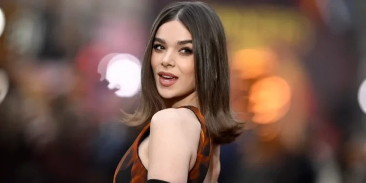Hailee Steinfeld este însărcinată și a anunțat vestea pe Instagram