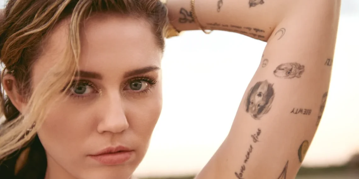 Miley Cyrus s-a logodit cu muzicianul Maxx Morando după patru ani de relație