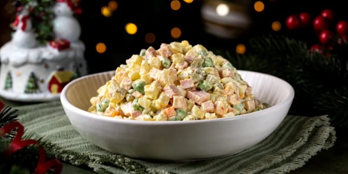 Fără ouă, dar la fel de delicioasă: maioneza de post pentru salata boeuf