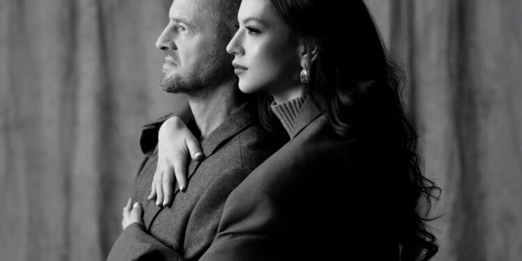 Cleopatra & Pavel Stratan lansează albumul „SCENA VIEȚII” – primul lor duet oficial