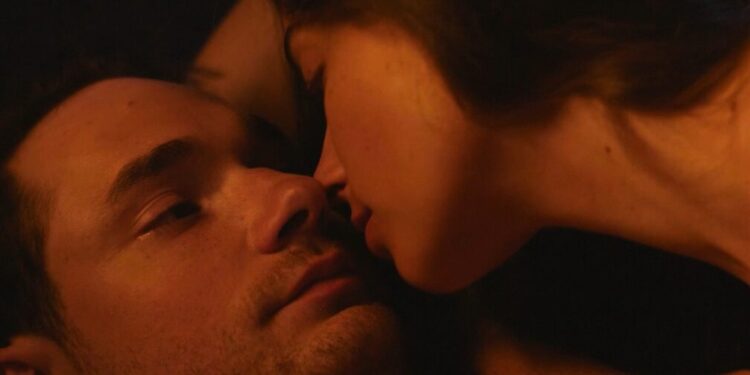 HOTARUL – noua comedie despre vecini și conflicte de graniță