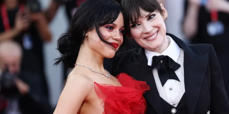 Winona Ryder s-a alăturat distribuției pentru sezonul 3 al serialului „Wednesday”