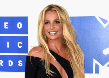 Britney Spears, din nou împotriva familiei