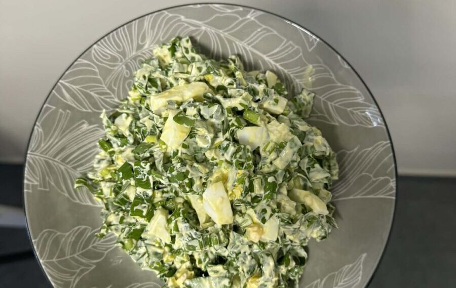 „usturoi sălbatic” (Leurda) – salata sezonului bogată în vitamine