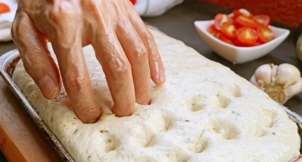 Focaccia Genovese – rețeta autentică a uneia dintre cele mai iubite pâini italiene