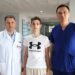 Un adolescent de 15 ani a primit o nouă șansă la viață după un transplant hepatic de la donator viu