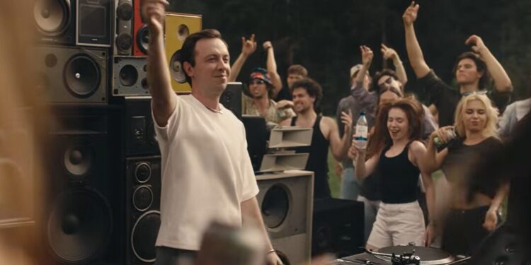(VIDEO) „Paparuda”- reinterpretată de Andrew Rayel și Surorile Osoianu