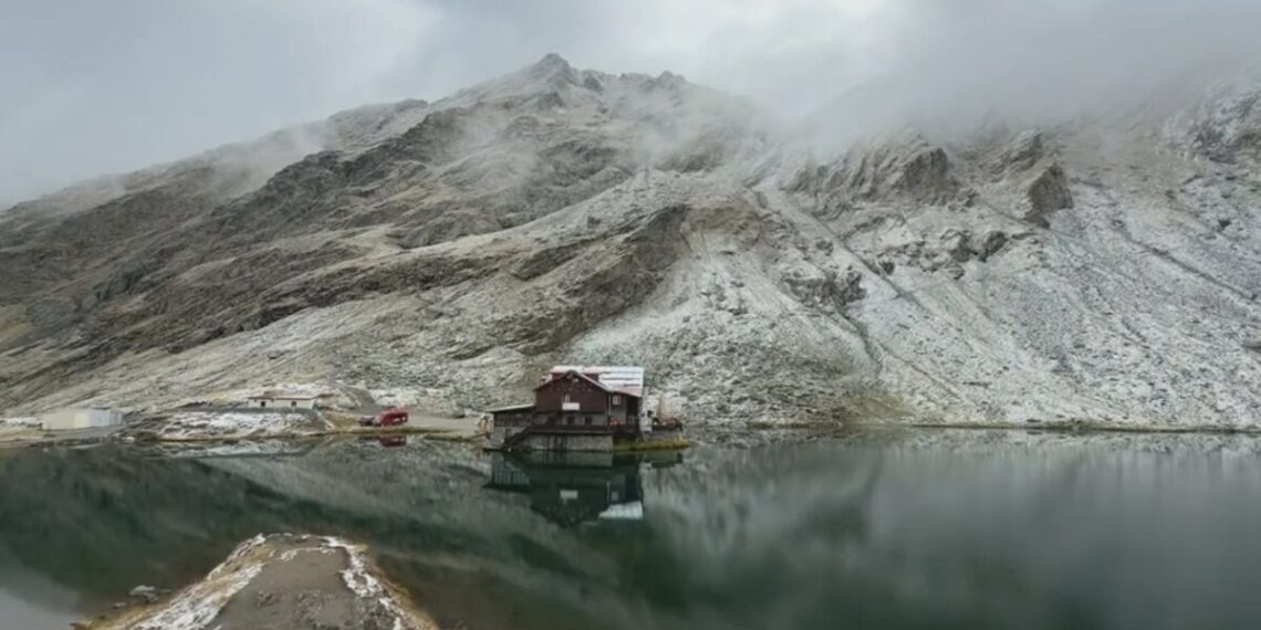 Prima zăpadă la Bâlea Lac: -2°C